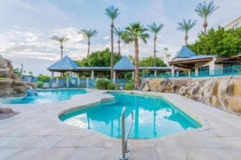 Midtown Garden Hotel Phoenix Exterior photo